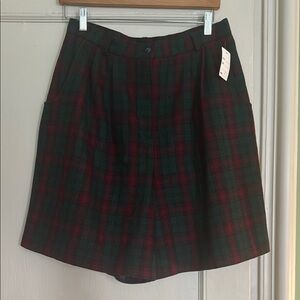 Vintage Red and Green Plaid Women's Shorts